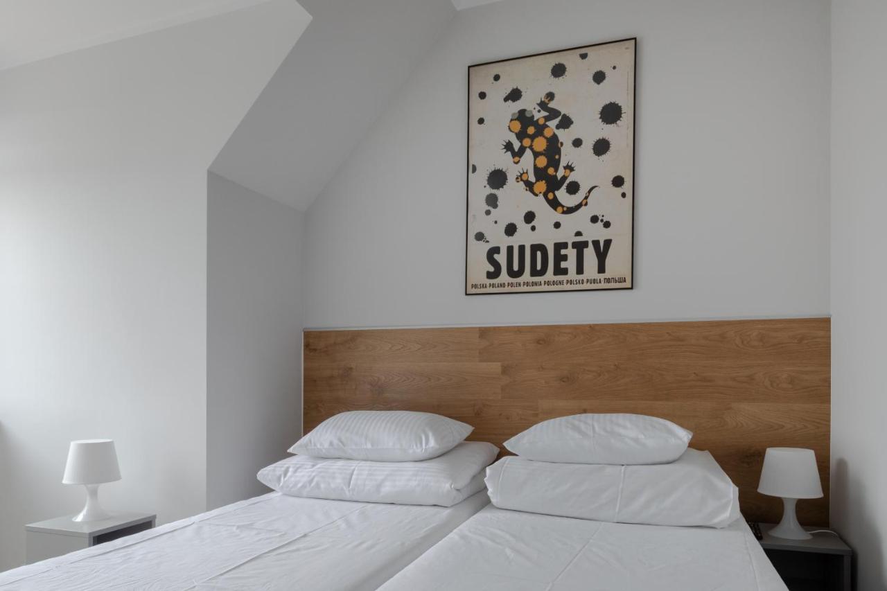Moho Xl Hostel
